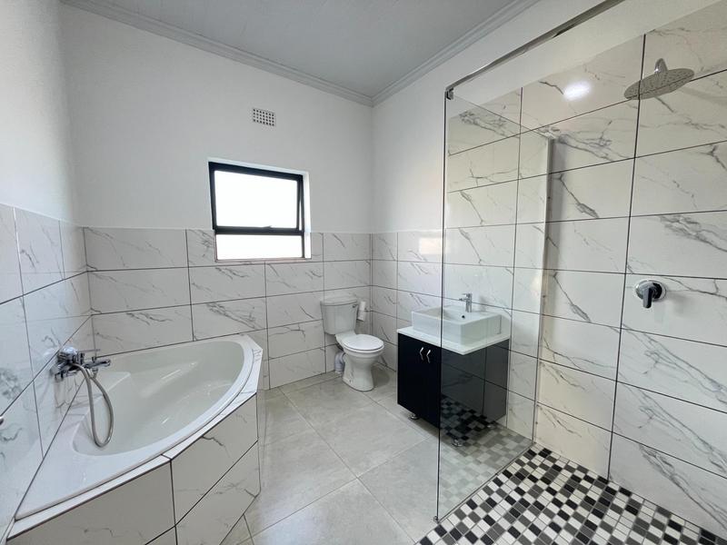 3 Bedroom Property for Sale in Laaiplek Western Cape